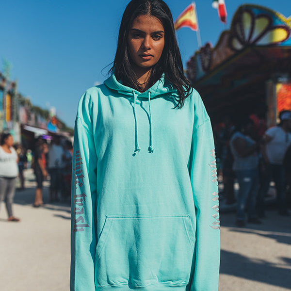MINT 'WHITE TRASH' OVERSIZED HOODIE (3M)